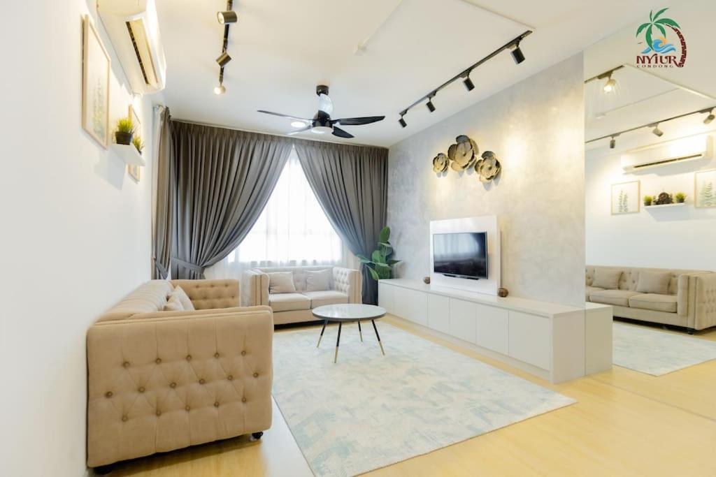 New Drawbridge Condo With Seaview And Pool Kuala Terengganu Eksteriør billede